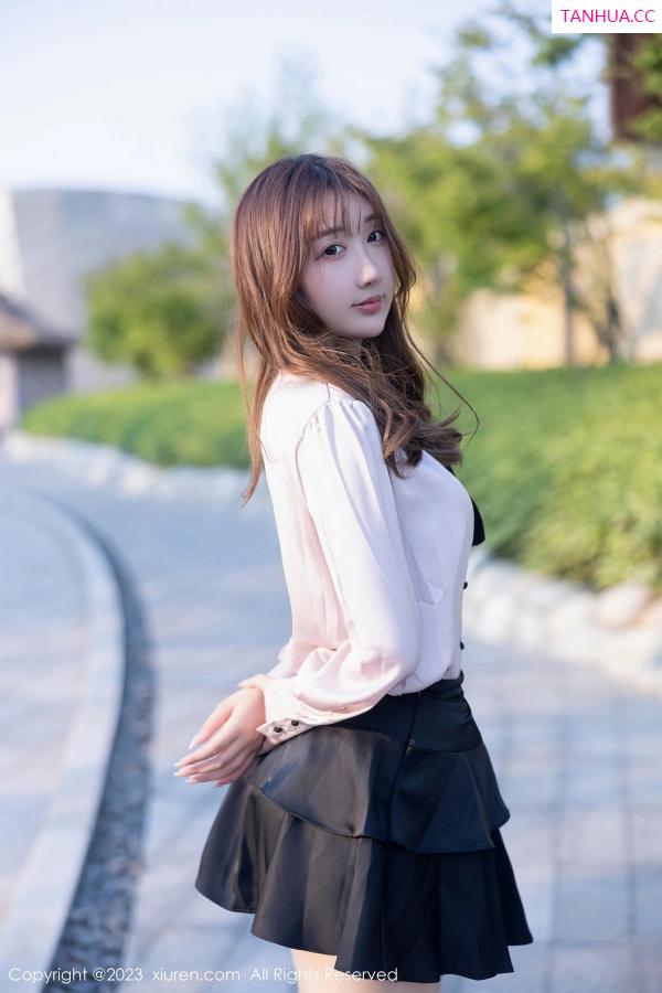 江真真  [XiuRen]高清写真图 2023.05.11 No.6721 江真真 丝袜美臀第10张图片